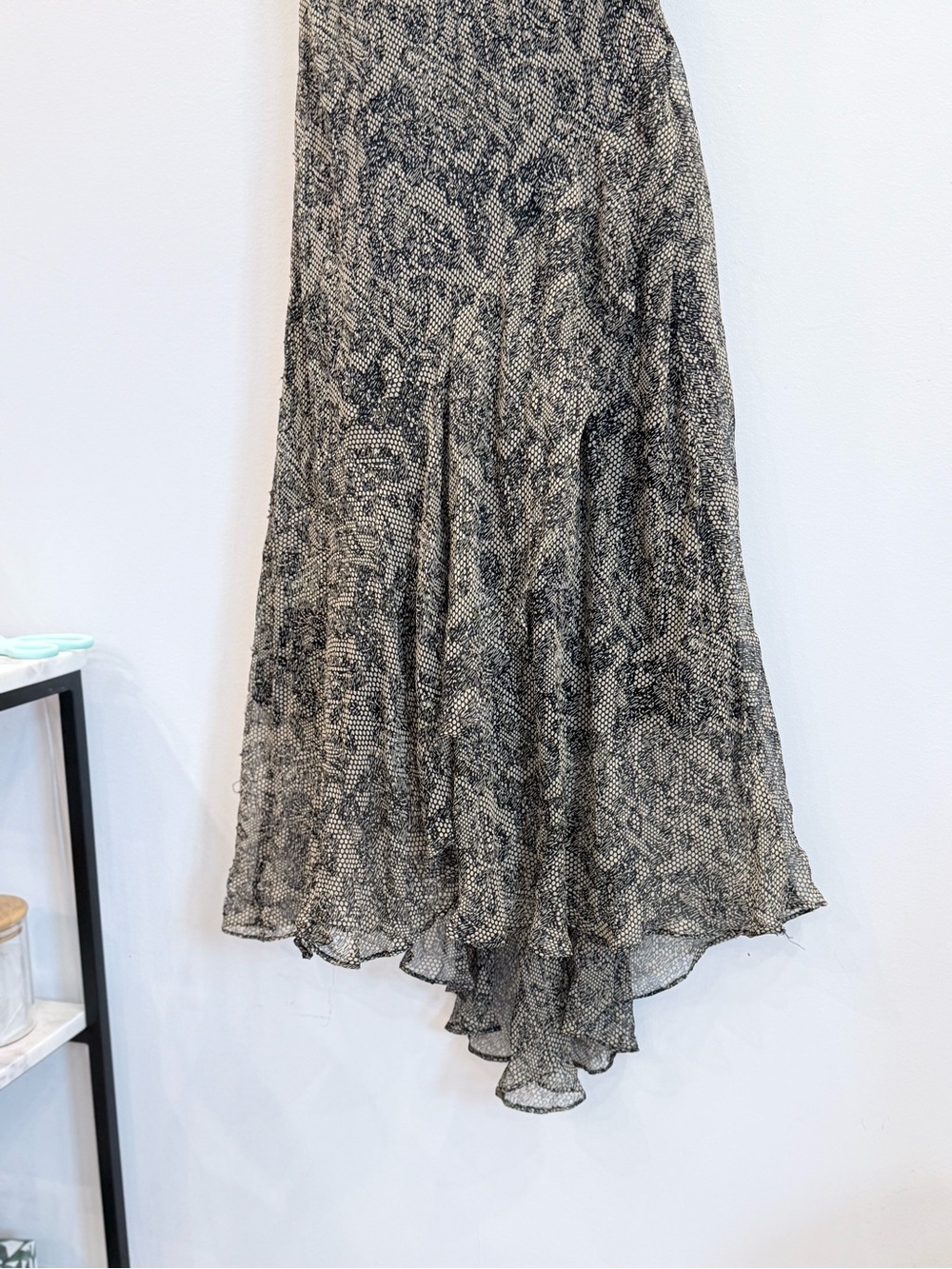 Bias cut 100% Silk Women's Gray Patterned Cowl Neck Maxi Dress 8-10 (Med-Large) - Picture 6 of 6